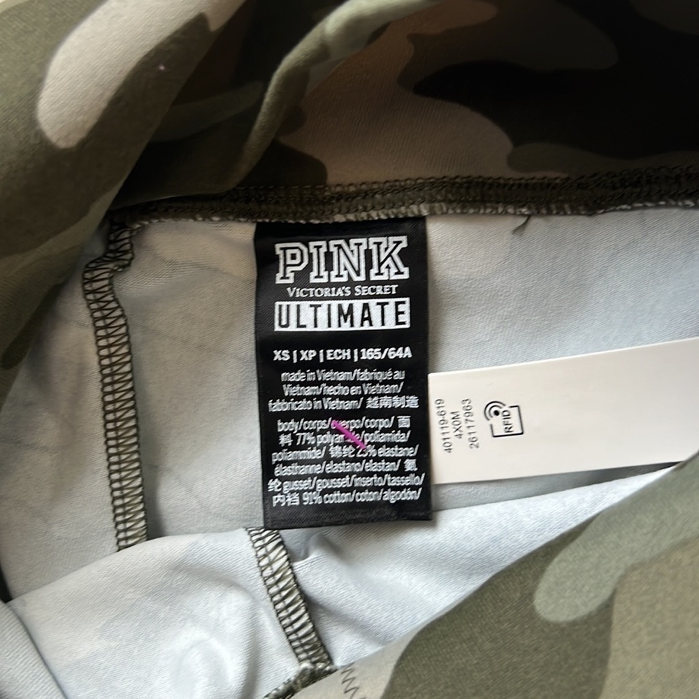Pink by Victoria Secret Women’s Ultimate Leggings Camo - XS NEW WITH TAGS - Picture 7 of 9